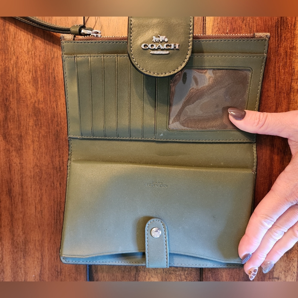 Coach Phone Wallet, Signature Canvas - Picture 2 of 7